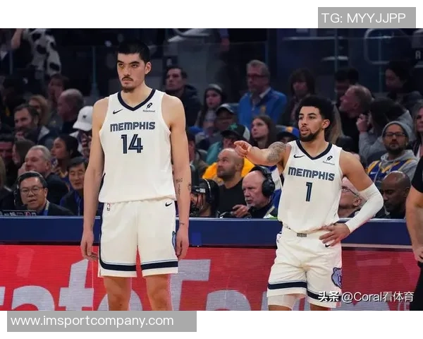 浓眉因伤缺席独行侠对灰熊比赛连续缺阵已达四场